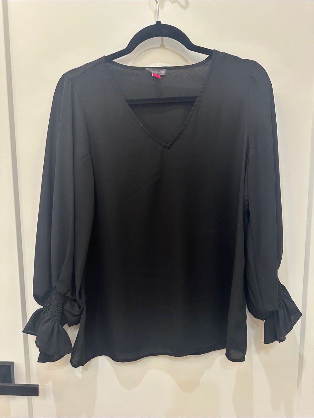 Vince Camuto Black V-Neck Long Sleeve Ruffle Cuff Blouse